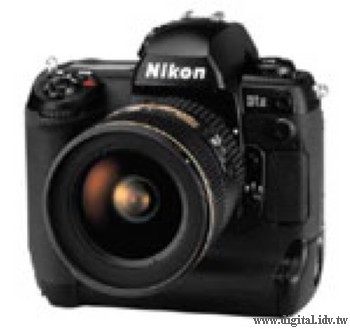尼康d1x和佳能1D_尼康d1x最新型号_尼康d1x